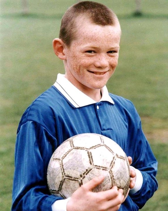 Sportskeeda Football on X: This time it's more difficult.🧐 Can you guess the footballer?🤔 / X
