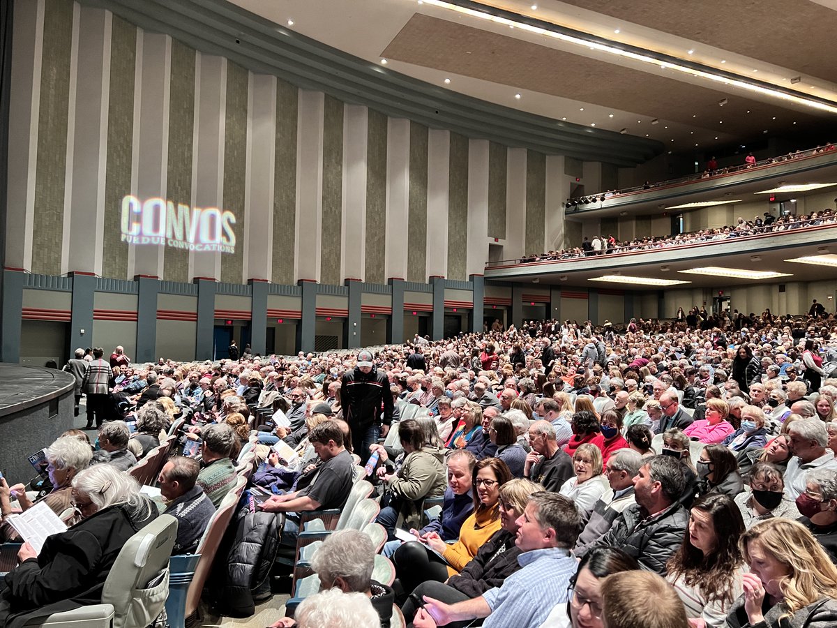 PurdueConvos's tweet photo. One of our biggest shows last season was the #Broadway smash-hit #Waitress! We loved seeing Elliott Hall of Music filled with fans of all ages enjoying this award-winning musical! 🥧

Stay tuned on July 7 for more iconic Broadway shows coming to @lifeatpurdue! #BroadwayatPurdue🚂 https://t.co/IJyFXZP5MJ