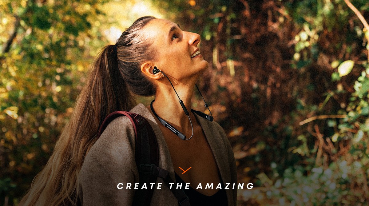 beyerdynamicUSA's tweet photo. 🎧 The high wearing comfort thanks to high-quality materials of our Blue BYRD (2nd generation) ensures long-lasting listening pleasure, even during longer trips https://t.co/VNeAqLgJcP 🧡 #beyerdynamic #BlueBYRD #bluebyrdgen2 #inearheadset #soundpersonalization https://t.co/WlISOvj4rs