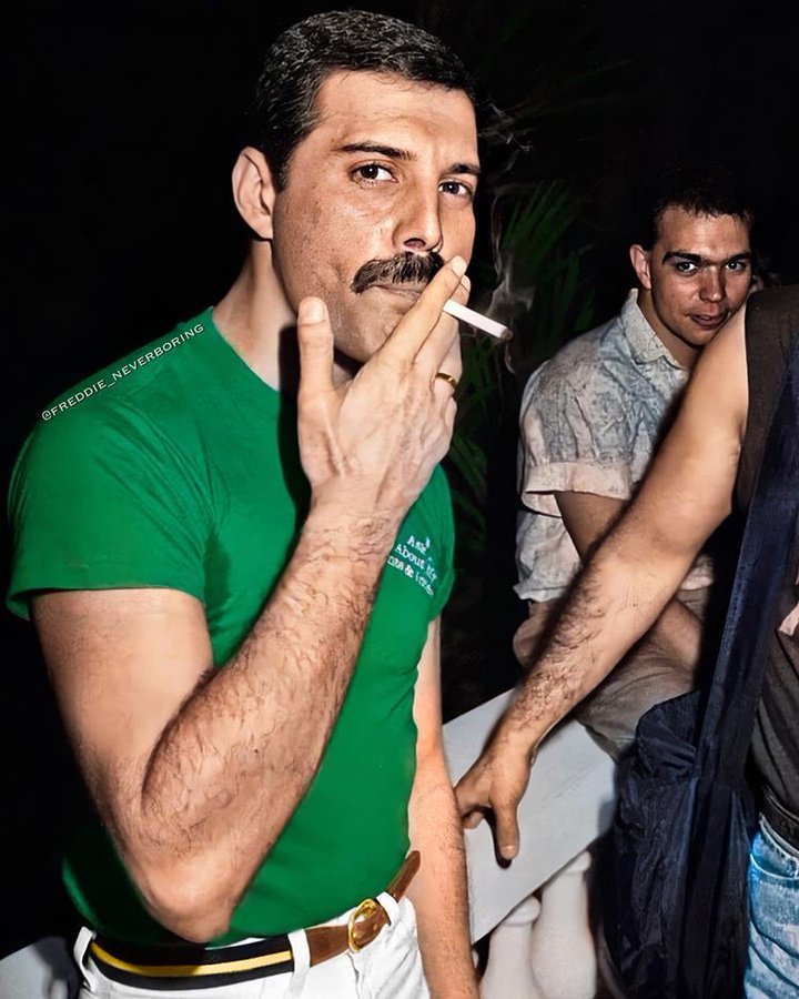 crockpics's tweet photo. Freddie Mercury in Rio de Janeiro, 1985. Photo by great Richard Young https://t.co/UVylsALX9J