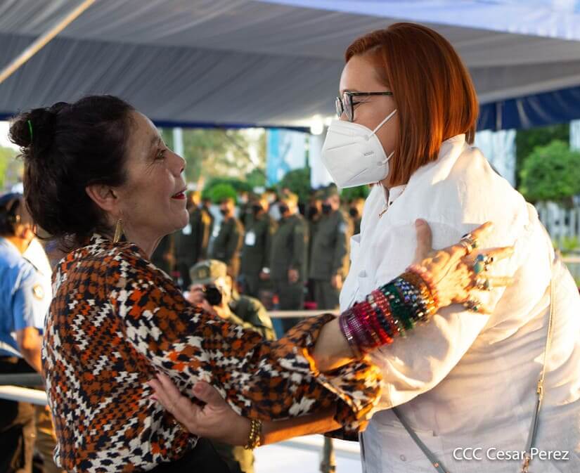 Compañera Rosario mujer de lucha, ejemplo de valentía le deseo un feliz cumpleaños que Dios me la colme de bendiciones. Muchas felicidades 🎈🎂!! #Nicaragua