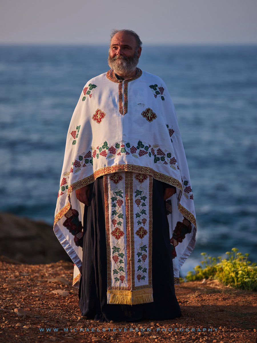 ExpatriateGames's tweet photo. Men of God - A Photo Anthology - Volume I
#priest #minister #pastor #parson
#clergyman #cleric #chaplain #padre #father #ecclesiastic #brother #preacher #dominie #photooftheday #portraitphotography #documentaryphotography
© Michael Steverson 2022 - All Rights Reserved https://t.co/bptkLwWVof