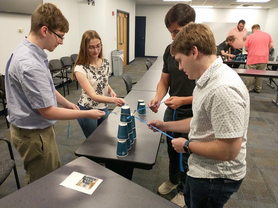 EAGworks's tweet photo. Later in the week, EAG's Gianna Marinucci led the group in team building activities. We’re excited to see what these students can achieve in the coming weeks! https://t.co/TnjHjwRIGT