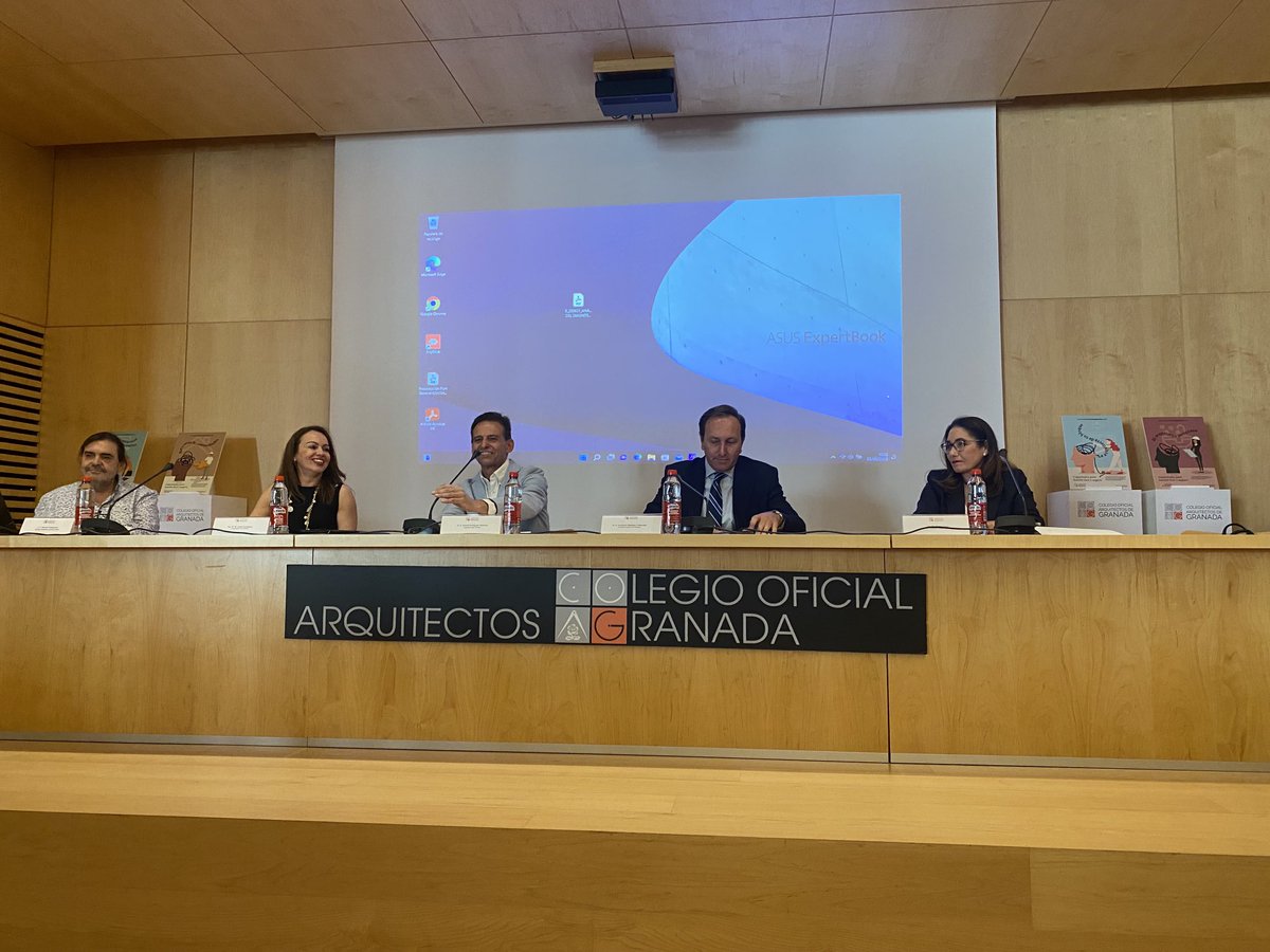 En el acto de Jornada sobre el Avance del visión nuevo PGOU de Granada, el ⁦<a href="/Economistas_Gra/">Colegio Profesional de Economistas de Granada</a>⁩ está presente aportando conclusiones sobre cómo afecta el nuevo PGOU al crecimiento económico de Granada.