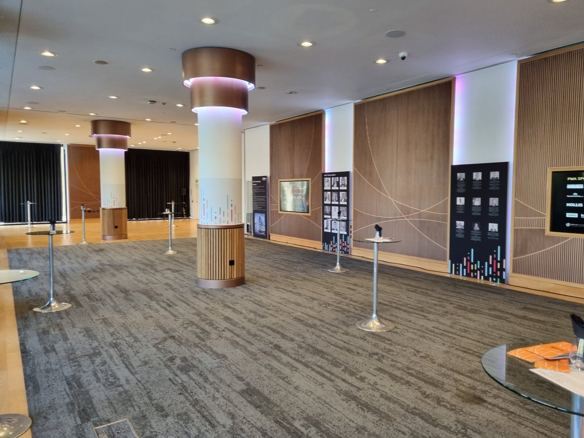 Getting ready for the <a href="/PropMarAwards/">PMA</a> to find out in a few hours the #Winners! <a href="/KingsPlace/">Kings Place</a> Good Luck to all!!