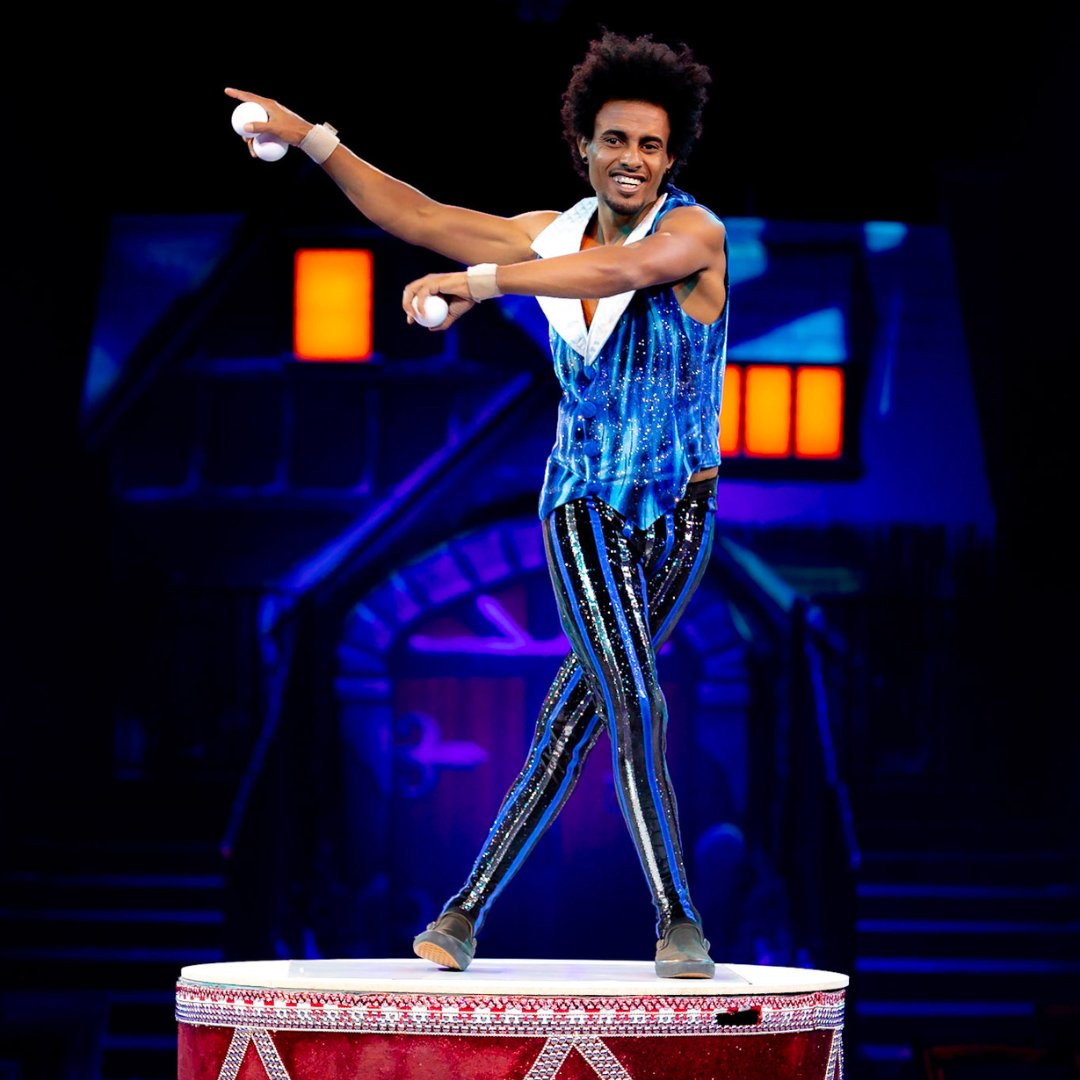 🎄 Cirque Dreams Holidaze TICKETS ON SALE NOW 🎄

Tickets for Cirque Dreams Holidaze are on sale NOW! Don't miss these AMAZING acts coming to the Knoxville Civic Auditorium, Wednesday, December 7th!

Grab your tickets at the link below
⬇⬇⬇
ticketmaster.com/event/1B005CCF…

#knoxville