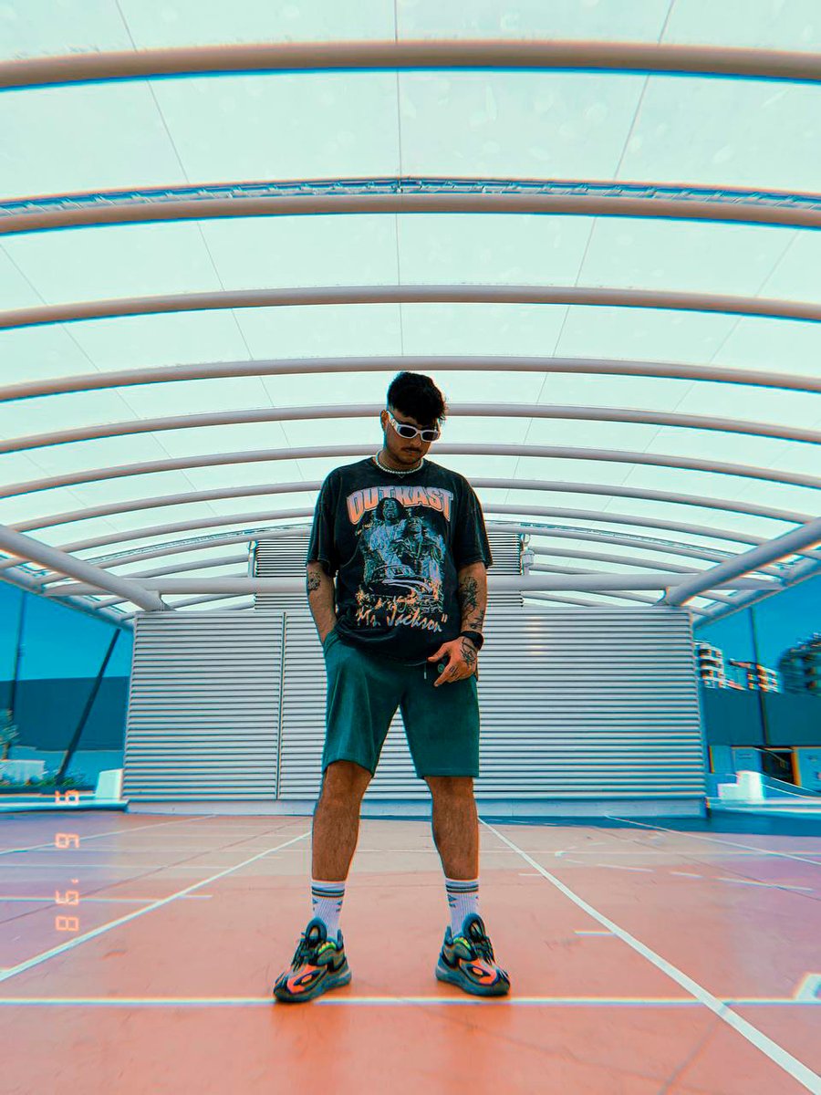 iceybaby tweet media