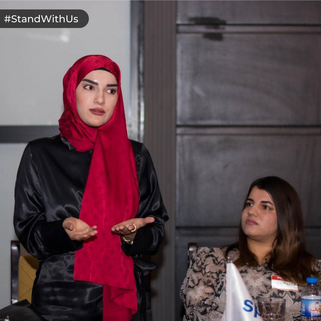 NoC_programme's tweet photo. Dinner activity in #Erbil with youth's participation discussing voting process in #KRI,
During the activity we both had a productive debate and did various activities where youths in theaters and performances discussed the reality of voting and had dinner together afterwards. https://t.co/C7RBzUitb1