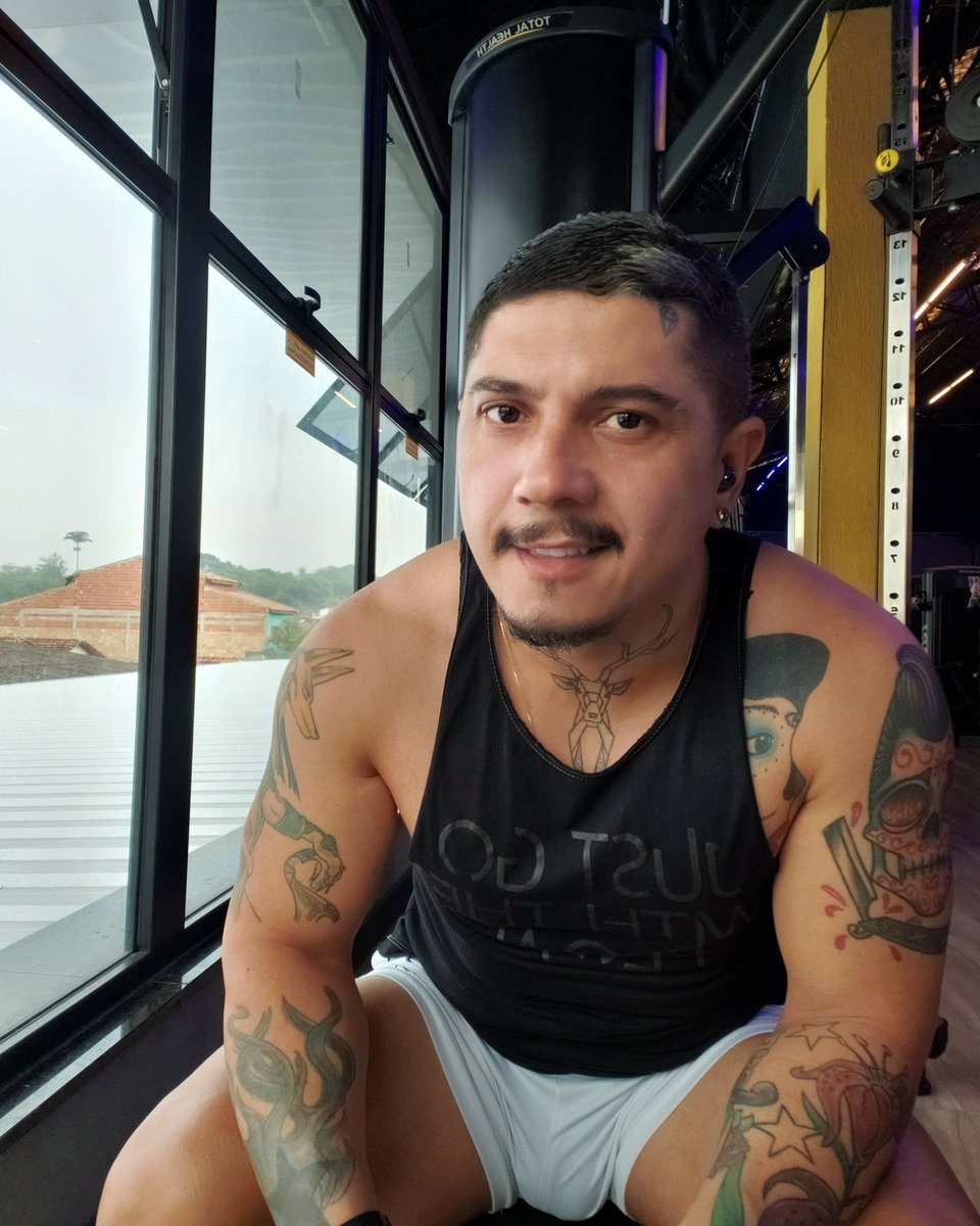 Alison47718738's tweet photo. Seguimos forte 💪 e firme
#forlike #follo #amazing #boyhot #boybig #musclebear #gay https://t.co/1I0poxVxBD