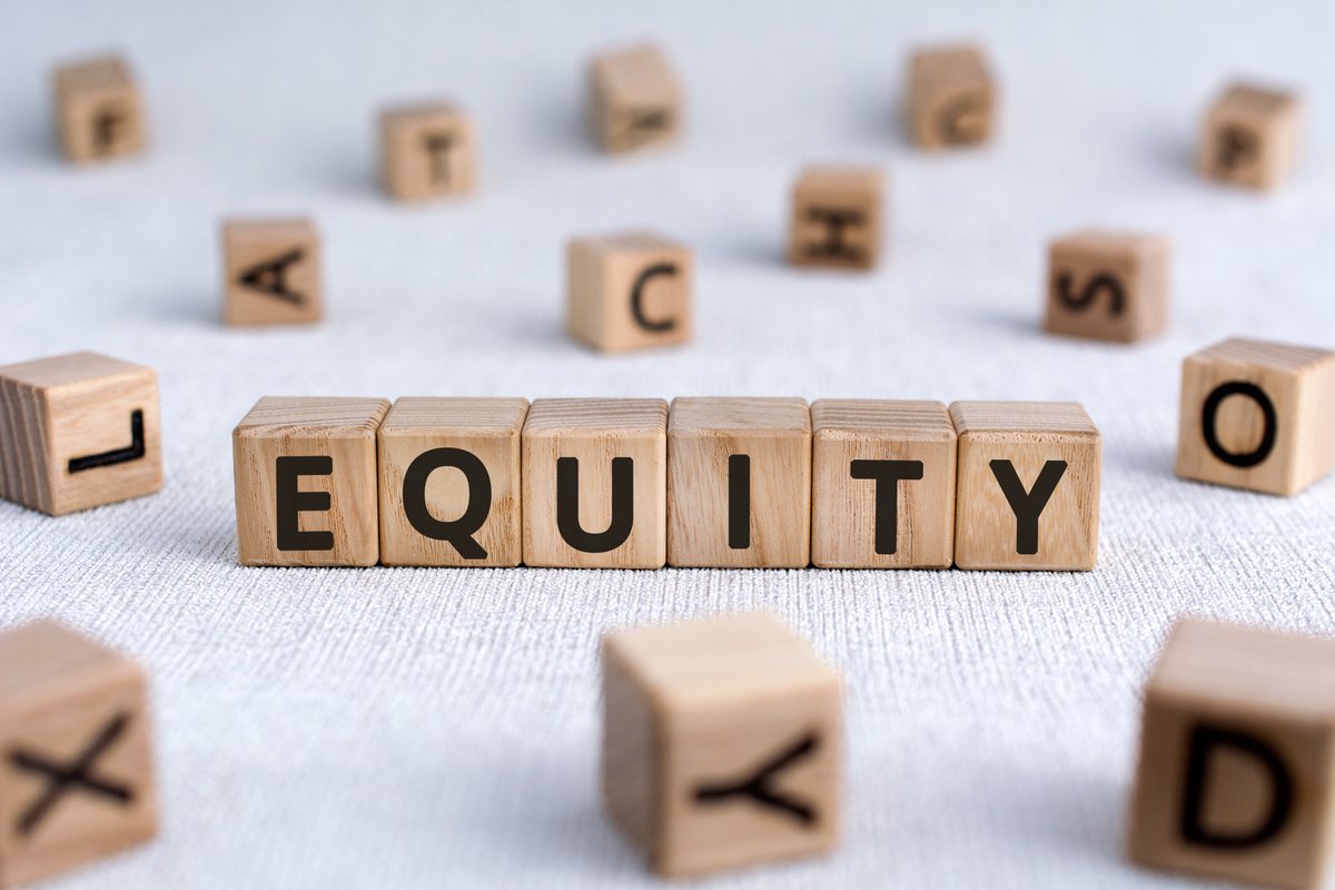 SIUE_SEHHB's tweet photo. At #SIUE, our commitment to #diversity and #equity are part of the fabric of our culture.
Through the #DREAMCollective, we provide tools for exploring how to dismantle #systemicinequities.
Learn more at https://t.co/RT3qZ5WwUM. https://t.co/9VMXE5RIpX