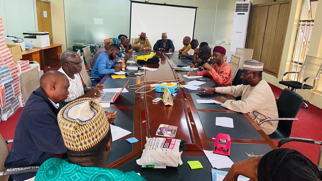 kadchma's tweet photo. Over 85 farmers' groups and Associations on Kaduna Appeals project are to be enrolled into the @kadchma Kaduna state Contributory health scheme @elrufai @DrHadiza @KadunaMOH @KADHSMA https://t.co/BLwEKLVAZz