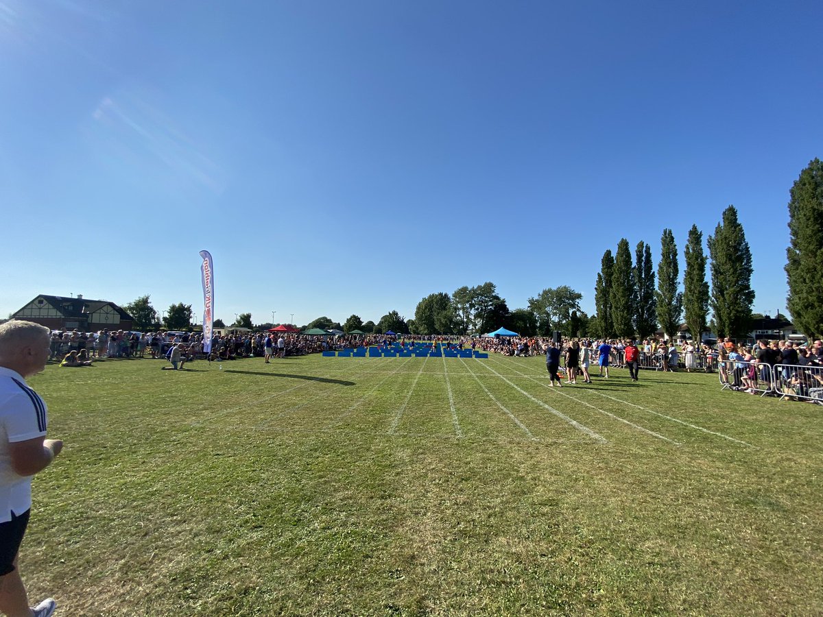 We are underway with our Town Sports Track night on The Barony. Year 3, 4, 5 and 6 pupils taking part in 33 teams from 32 schools across C&N. We have hurdles, sprints, bean bag and relay races for all ages throughout the evening in glorious ☀️ #NSSW2022