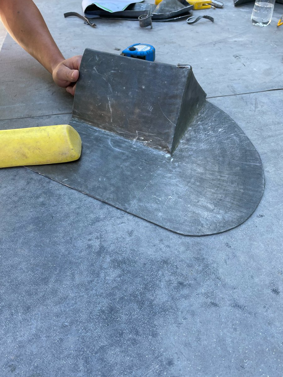 lcb_roofing's tweet photo. Thank you @MidlandLead we received our lead for September that’s one more jobs ticket off, as the workshop was too hot today we took the lead dressing out in the yard with some shade 2nd year students doing a bossed apron
Great support https://t.co/DbrMtYXUQ8