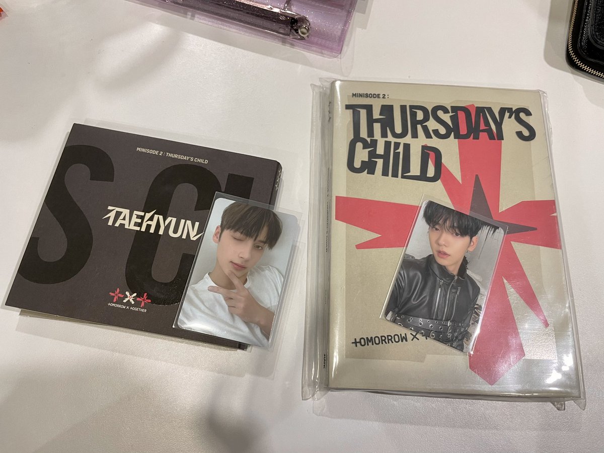 taehyunmeow_'s tweet photo. บนค่าา ถ้ากดบัตรคอนทีเร้ก TXT ได้เราจะแจกอัลบั้มเวอร์ tear 1 บั้ม hate 1 บั้ม สาธุ รีไปโลด (เฉพาะโมอาเท่านั้นค่าา) แจกหลังได้บัตรนะคะ 🥹🕯 https://t.co/fWayVIBFYC