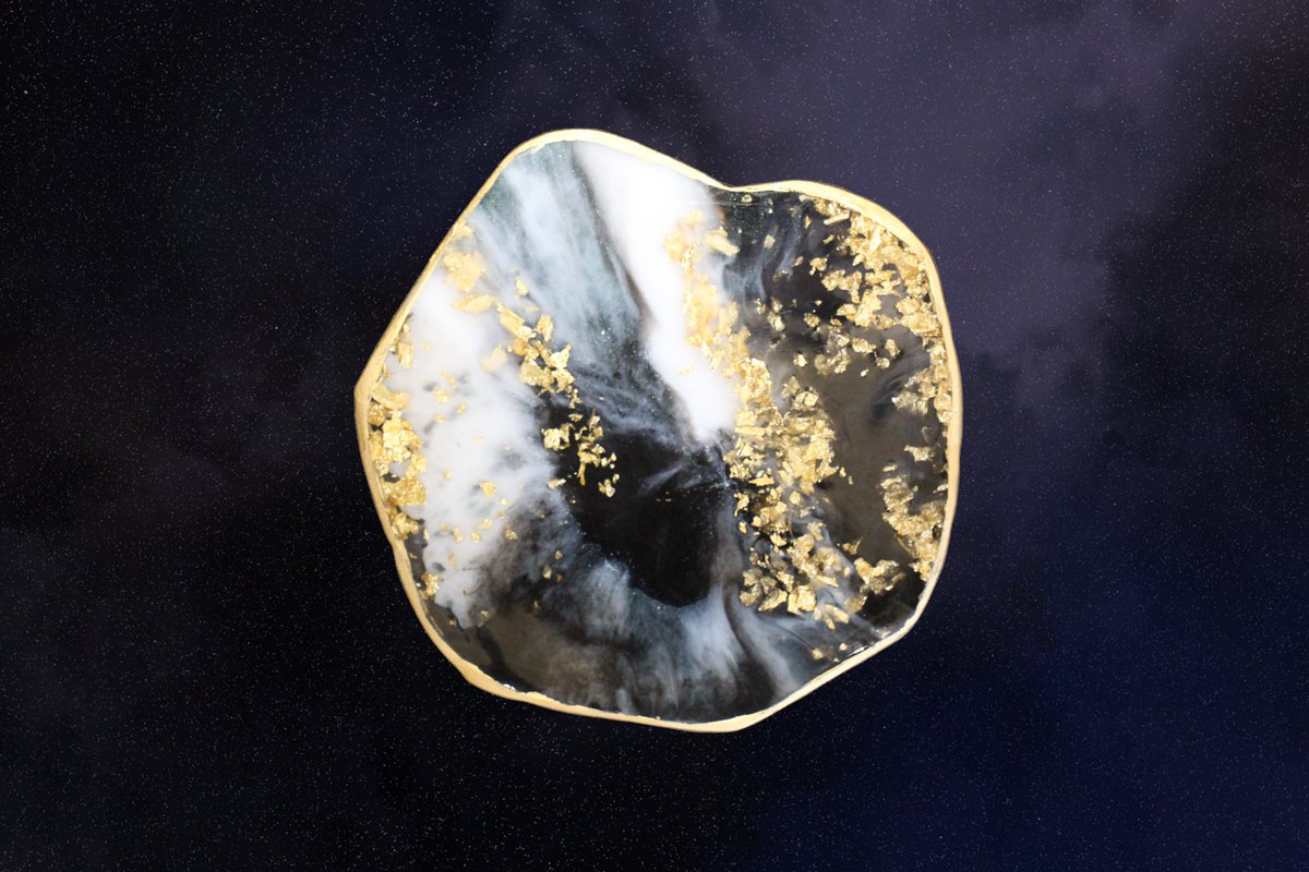 Last in type, the 6th Interstellar Light Pocket Wormhole. What is behind it? Who knows... No one has returned yet.

For 0.18 $ETH at <a href="/opensea/">OpenSea</a> 
opensea.io/assets/ethereu…

#nft #openseaNFT #space #NFTartist