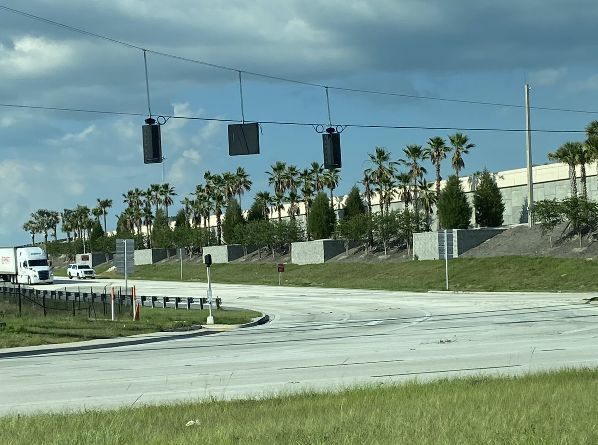I absolutely love all the landscaping/greenery around our interchanges on Florida’s highways. #justsayin