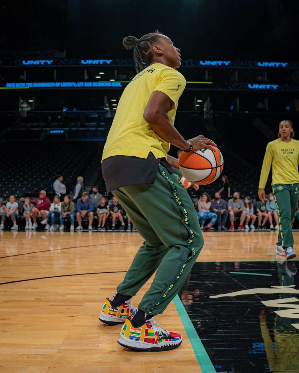 seattlestorm's tweet photo. .@jewellloyd's game-worn, signed Kicks For Equality presented by @Symetra in partnership with @BankofAmerica are up for auction now! 

Proceeds will benefit @BlackFutureWA 👟

Bid now 👉 https://t.co/bWpruN4zKj https://t.co/CJm8Xrrigw