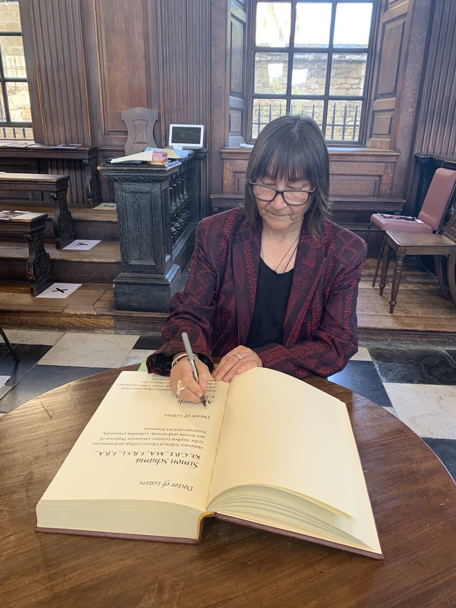 alisonroseNC's tweet photo. Such a privilege to attend the award of an honorary Doctor of Letters to our alumna and Honorary Fellow @Newnham_College Ali Smith. https://t.co/9xCrjCI5Pc