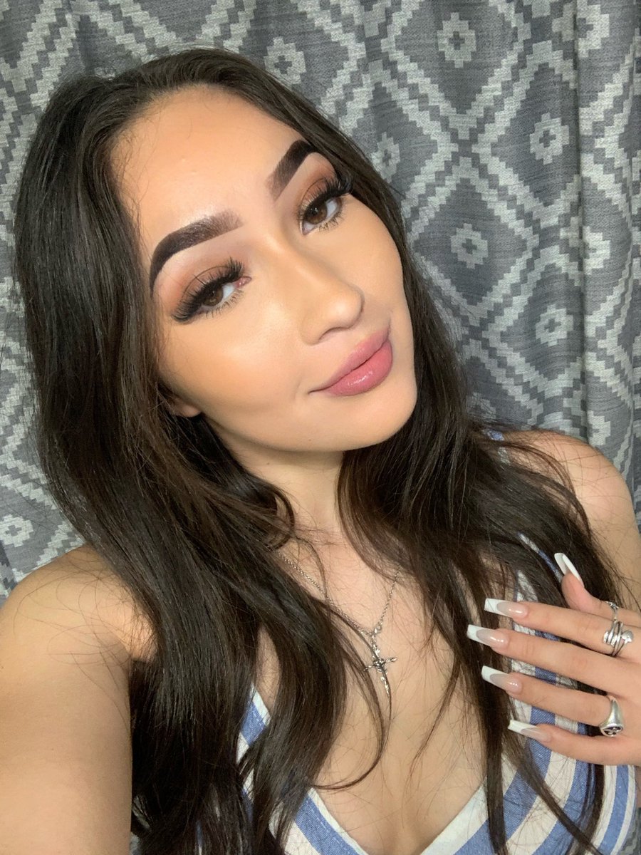 JasmineMarines_'s tweet photo. obsessedddd https://t.co/VfjQ8LPr8Z