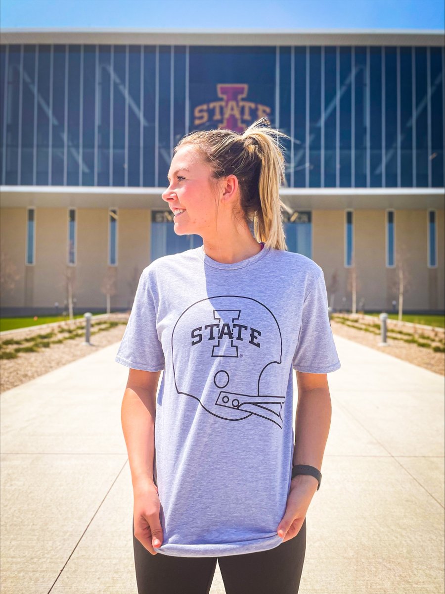 CycloneATH's tweet photo. 𝙒𝙞𝙣 𝙞𝙩 𝙒𝙚𝙙𝙣𝙚𝙨𝙙𝙖𝙮!

Like and retweet for your chance to win this year's Jr. Cyclone Club T-Shirt 🔽
#CyclONEnation https://t.co/KNMXURwiM8