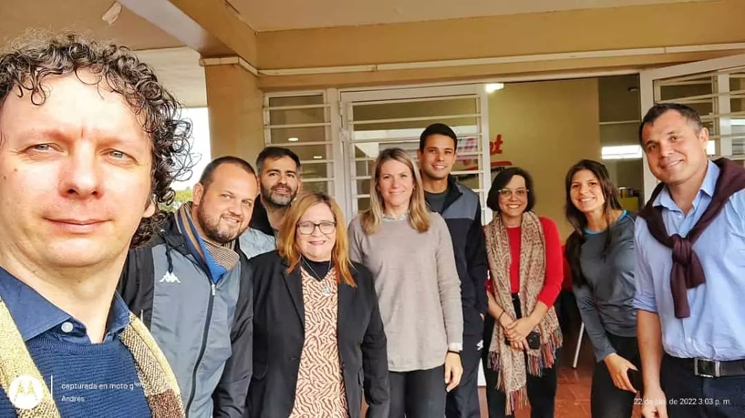 #Hoy junto a la <a href="/DirEdSup_Mnes/">DirEdSup MISIONES</a>
Excelente jornada de trabajo con <a href="/Andrsjulinrehe/">ANDRÉS J.A.REHE</a> <a href="/Estelatavares14/">Estela tavares</a> <a href="/chekielon/">Ezequiel Barroso</a> <a href="/BerentEma/">Ema Berent</a> en el ISFD "Cecilia Braslavsky"
RCP, Modalidades de Enseñanza. 
<a href="/cjdechat/">Christian Dechat</a> 
<a href="/grillo141/">Ruben Dario</a> 
<a href="/linares_cielo/">Cielo Linares</a>
<a href="/jalbertogalarza/">Juan Alberto Galarza</a> 
<a href="/CGEMisiones/">CGE Misiones</a>
<a href="/udpm_misiones/">UDPM</a>