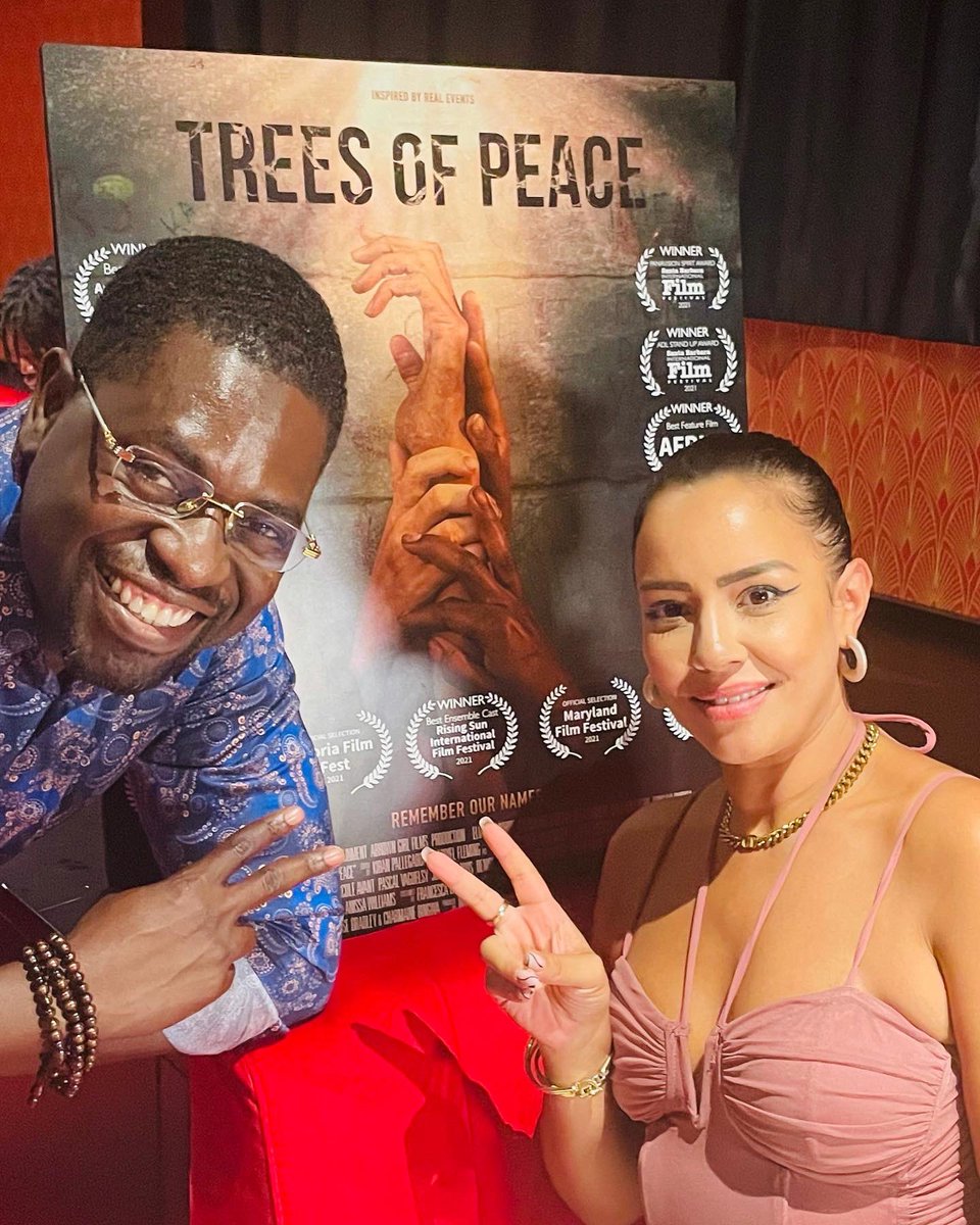 ZackFit's tweet image. A Special Thank you to everyone in #France who came up to celebrate with us at L’@etoileclub . #Treesofpeace is having a great run on @netflix with over 9Million hours views in 12 days. #Top10 in 60 #countries , and Number 2 in France 5 days after release. I Highly recommend it