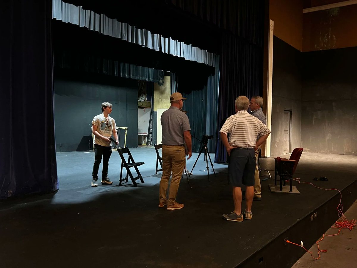 soldesignco's tweet photo. Arrived at DeSoto Theatre in Rome, GA today and received a warm reception on behalf of our client @SouthfaceInst As a recipient of a GoodUse grant, they were able to turn their energy efficient upgrades into savings — and we're so thankful for the opportunity to tell their story. https://t.co/D6pd6RMEkx