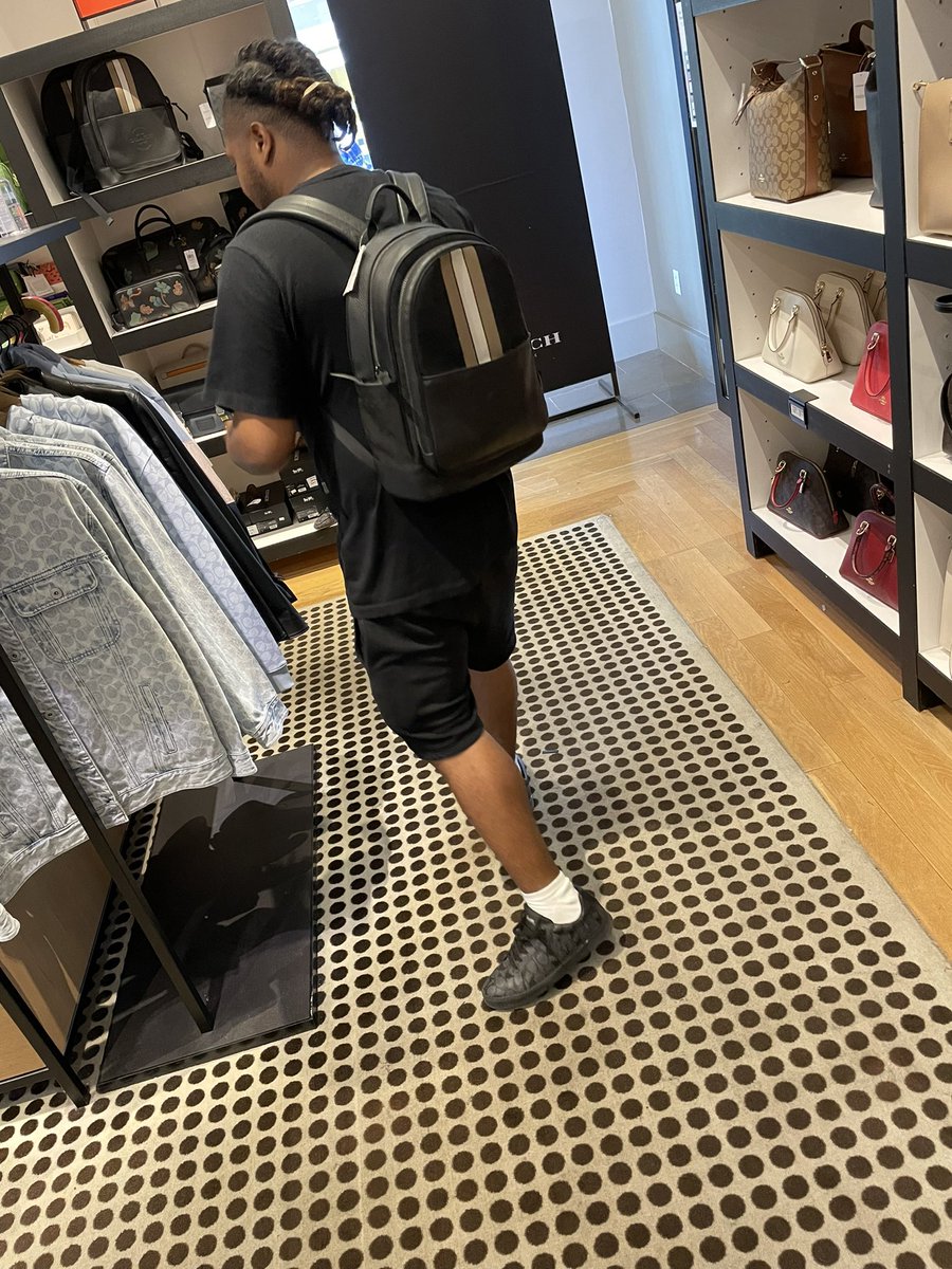 100leanpts's tweet photo. @coach https://t.co/ZwlxOwhbyL