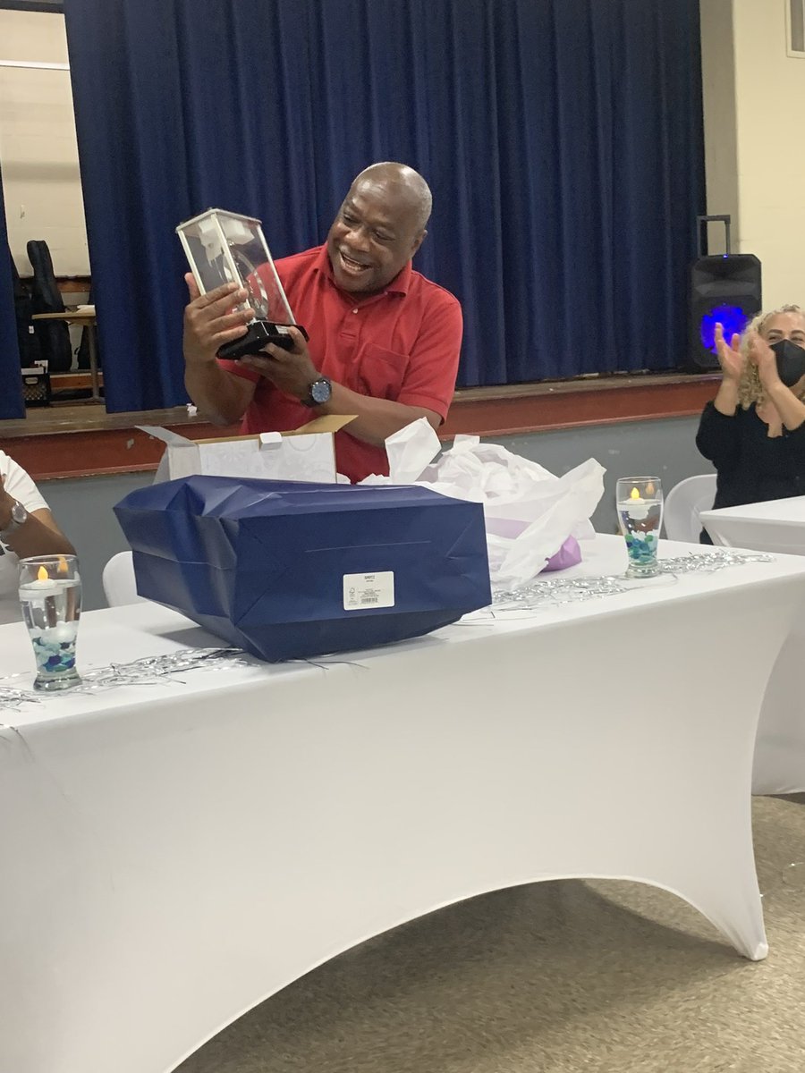 MonroePrincipal's tweet photo. Today we celebrated David Williams as he steps into retirement.Thank you for your 25 years of service to the students of Nicholas Orem and 42 years in total. We dedicate the music wing in your honor. “The David Williams’ Music Wing”.Enjoy and Thank you. 🙏@orem_ms https://t.co/min0GSuVXn