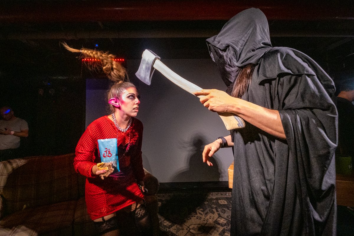 Well, here's @steveaoki hitting me with an axe for @goblintownwtf @NFT_NYC @truth 

Just another day in the office for this goblin girl. #performerlife