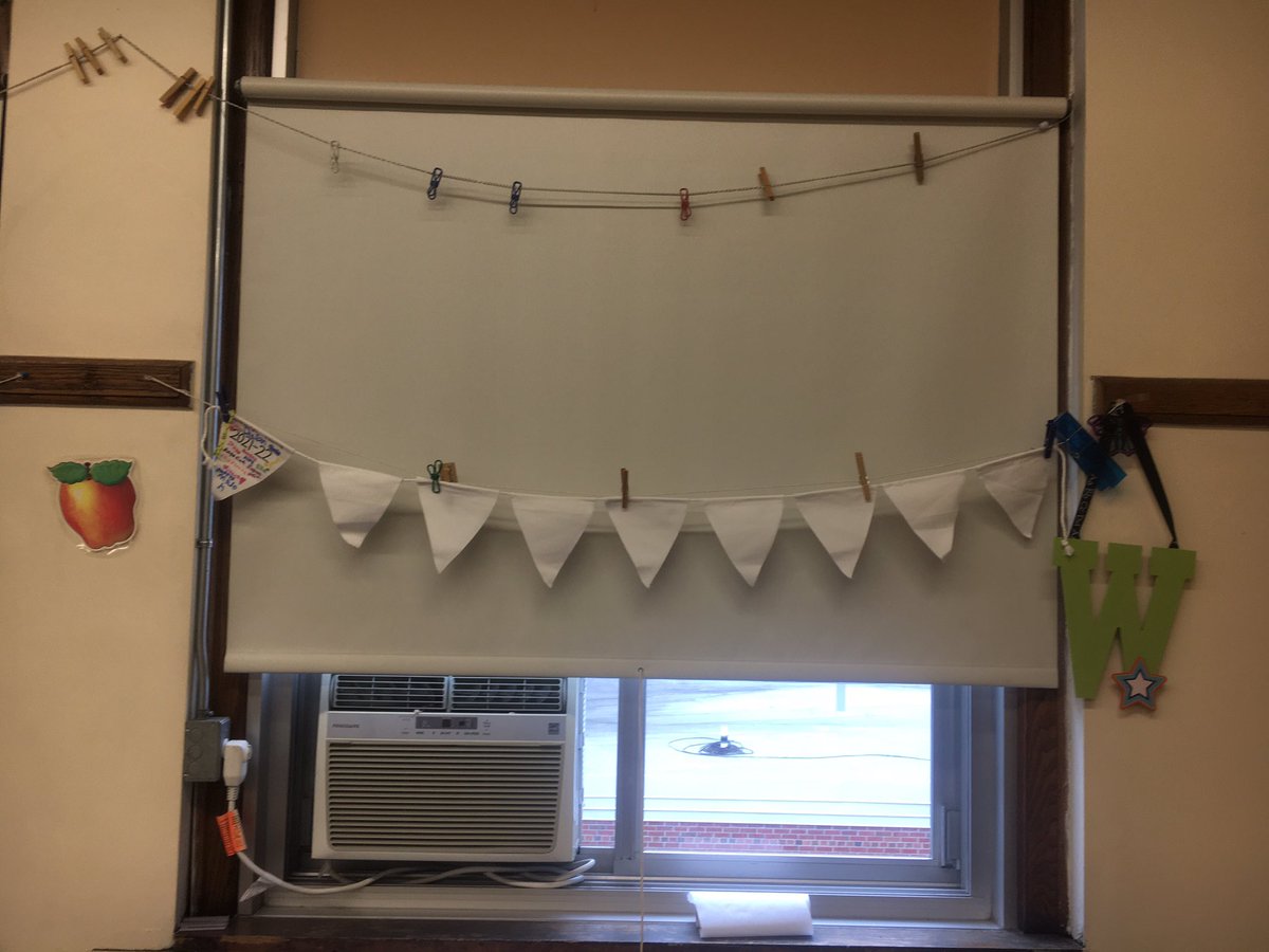 MsWarcholik's tweet photo. Just like that my 1st year is over. I’ve been dreaming about this since senior year of high school. Safe to say it was everything I could have wanted and more. Can’t wait to fill my banner. Thank you @bloomschoolsnj for the opportunity to do what I love! ❤️✏️ #3rdgrade #firstyear https://t.co/7FrlcQA8vG
