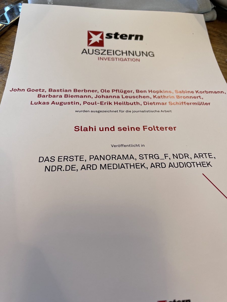 Yeah! 🥂 vielen Dank für die Auszeichnung und an alle Beteiligten