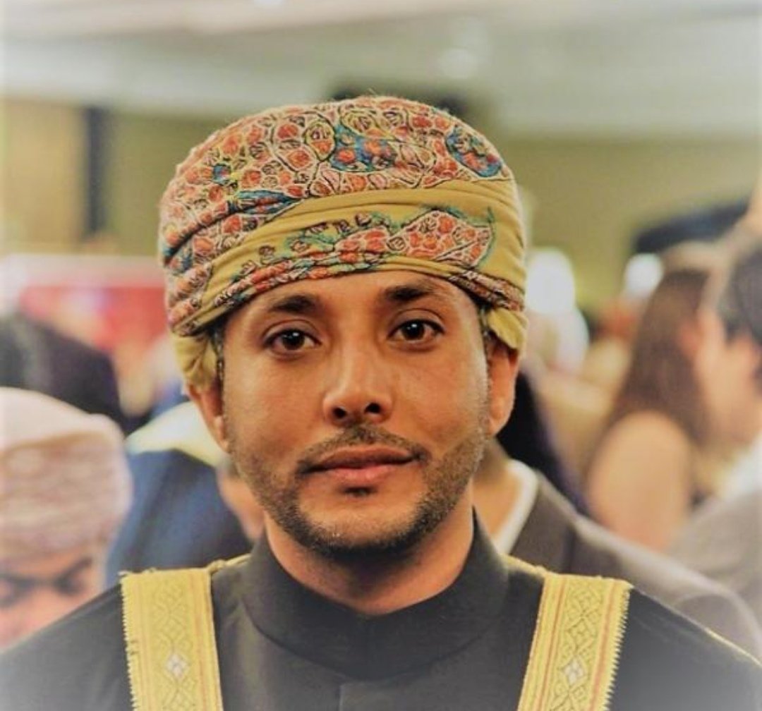 nimrmagid33's tweet photo. نبارك لخالي العزيز / مسلم بن تمان العمري، تعيينة مديراً عاماً للتخطيط والمشاريع بوزارة الثقافة والشباب، من الكفاءات الشابة والمجيدة، كان الملحق الثقافي باستراليا، ثم ملحق ثقافي للطلبة العمانيين بالمملكة المتحدة ، نسأل الله لكم التوفيق ابوعبدالرحمن 🇴🇲 https://t.co/Q2BqLfqpPq