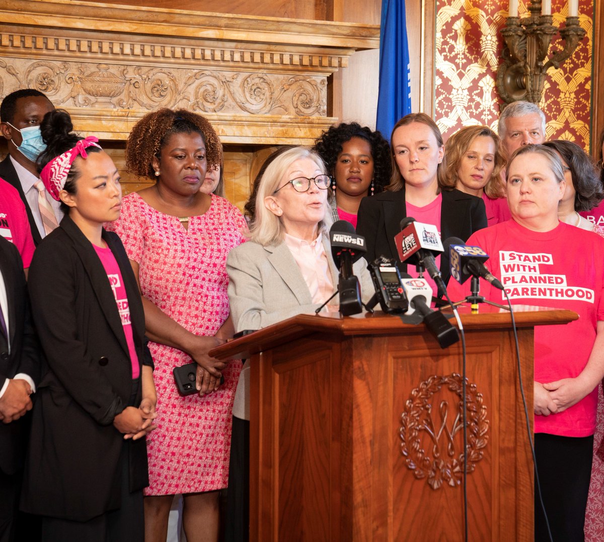 Sen. Janet Bewley tweet media