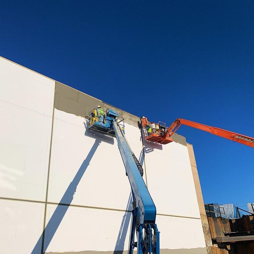 StoCorp's tweet photo. Loving that view! Thank you for sharing!

Repost via Instagram from Skyline Plastering - Love seeing the guys making production on the wall with some good weather!

#skylineplastering #stocorp #stothermci #stothermciessencesystem #eifs #eifssystem #eifshero #eifschicago https://t.co/XcEjtQz1jz