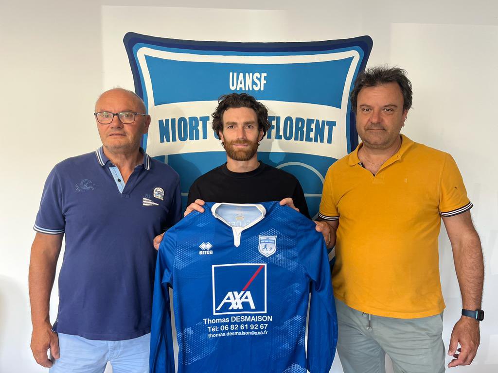 UA Niort Saint Florent tweet media