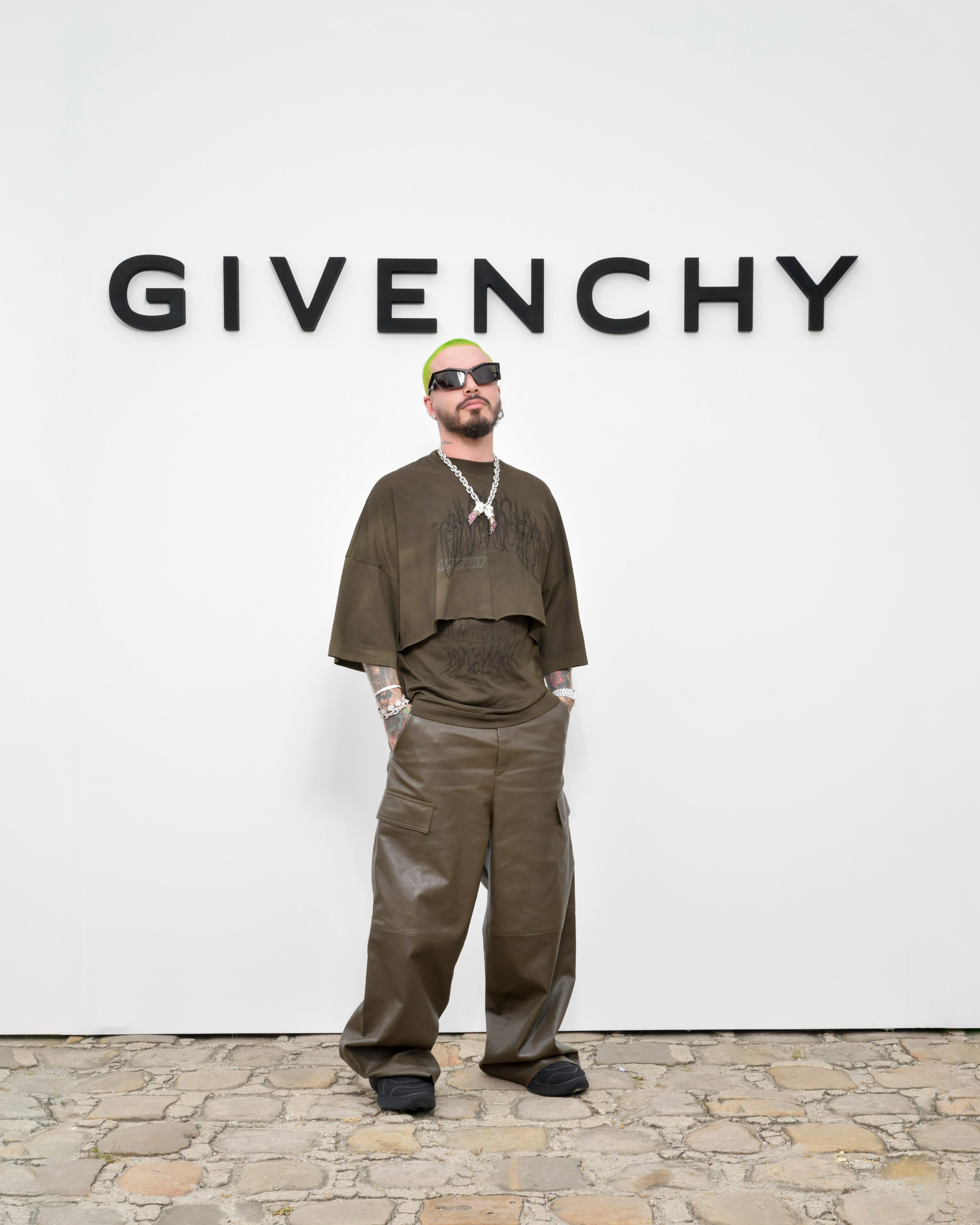 Givenchy (@givenchy) / Twitter