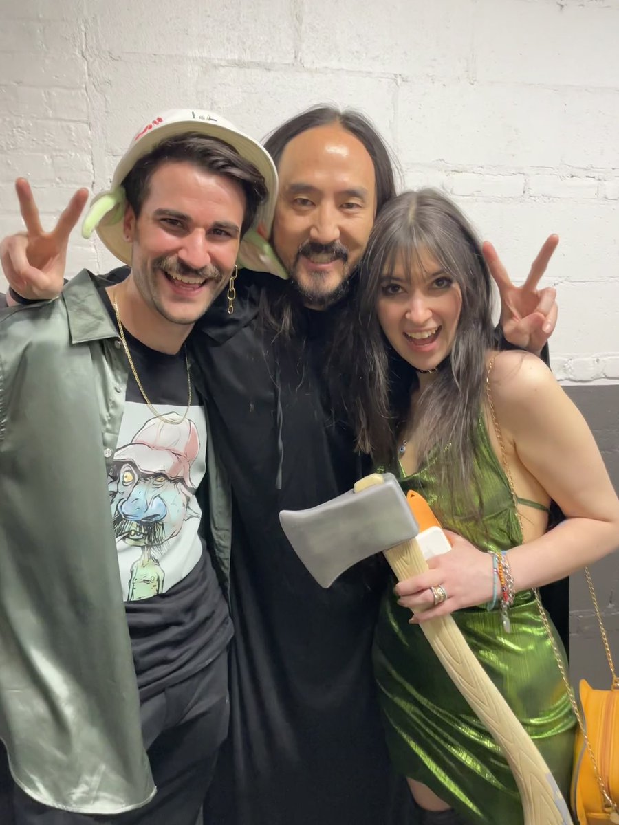 entropy_eq's tweet photo. thanks for the incredible night unkee steev! 
@steveaoki @allseeeth 
@goblintownwtf https://t.co/cAfL7r3h7t