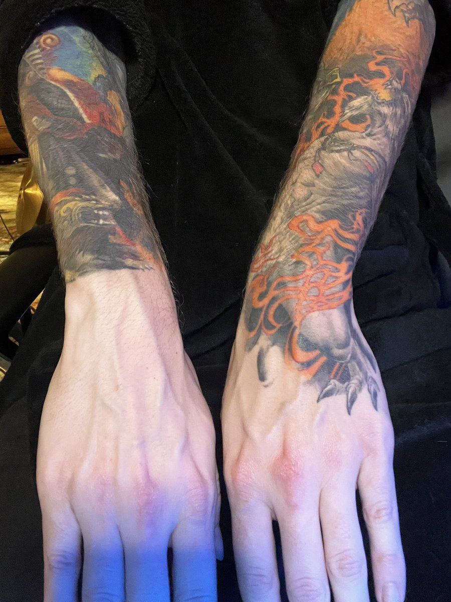 JensMcKenz's tweet photo. Send me your best illustrative color tattoo artists. Looking for someone to continue work on my hands/back/belly/torso over the next several years.  My past artist is retiring due to health reasons. #tattoo #iso https://t.co/kKcScfTnlN