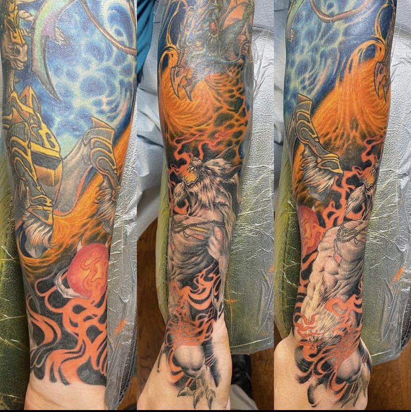 JensMcKenz's tweet photo. Send me your best illustrative color tattoo artists. Looking for someone to continue work on my hands/back/belly/torso over the next several years.  My past artist is retiring due to health reasons. #tattoo #iso https://t.co/kKcScfTnlN