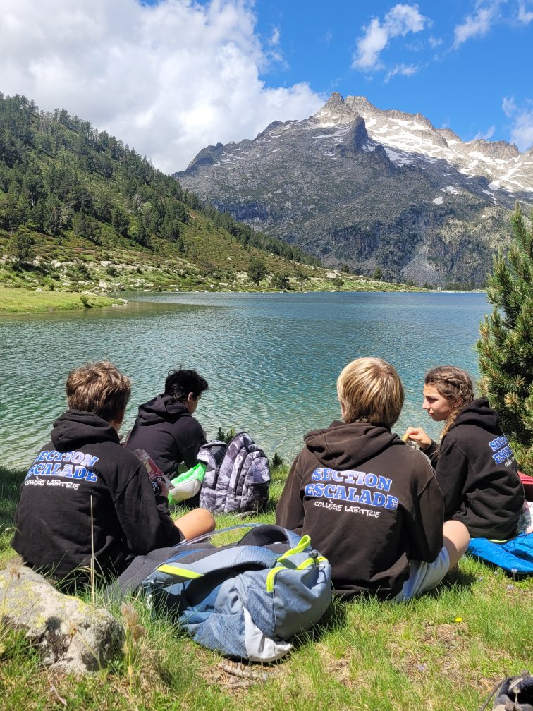 Collège P. Labitrie tweet media