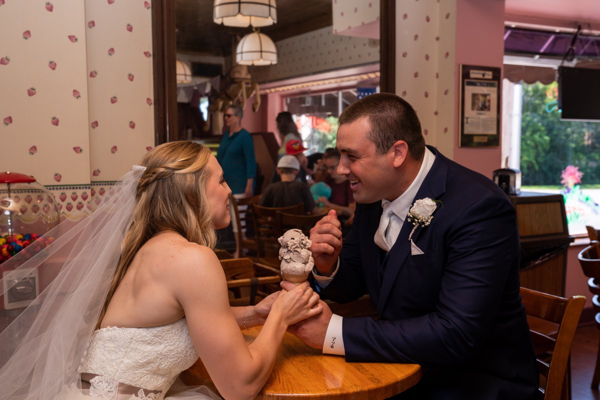 KendallCoyne's tweet photo. Reminder! #AsFastAsHer book signing on Saturday from 5-6:30 PM CT at the best ice cream shop! @ThePlushHorse holds a special place in my heart. It is where I got engaged and their ice cream was served at my wedding.

Grab a book, get it signed and enjoy golden coyne ice cream! https://t.co/1vcejrX3Jl