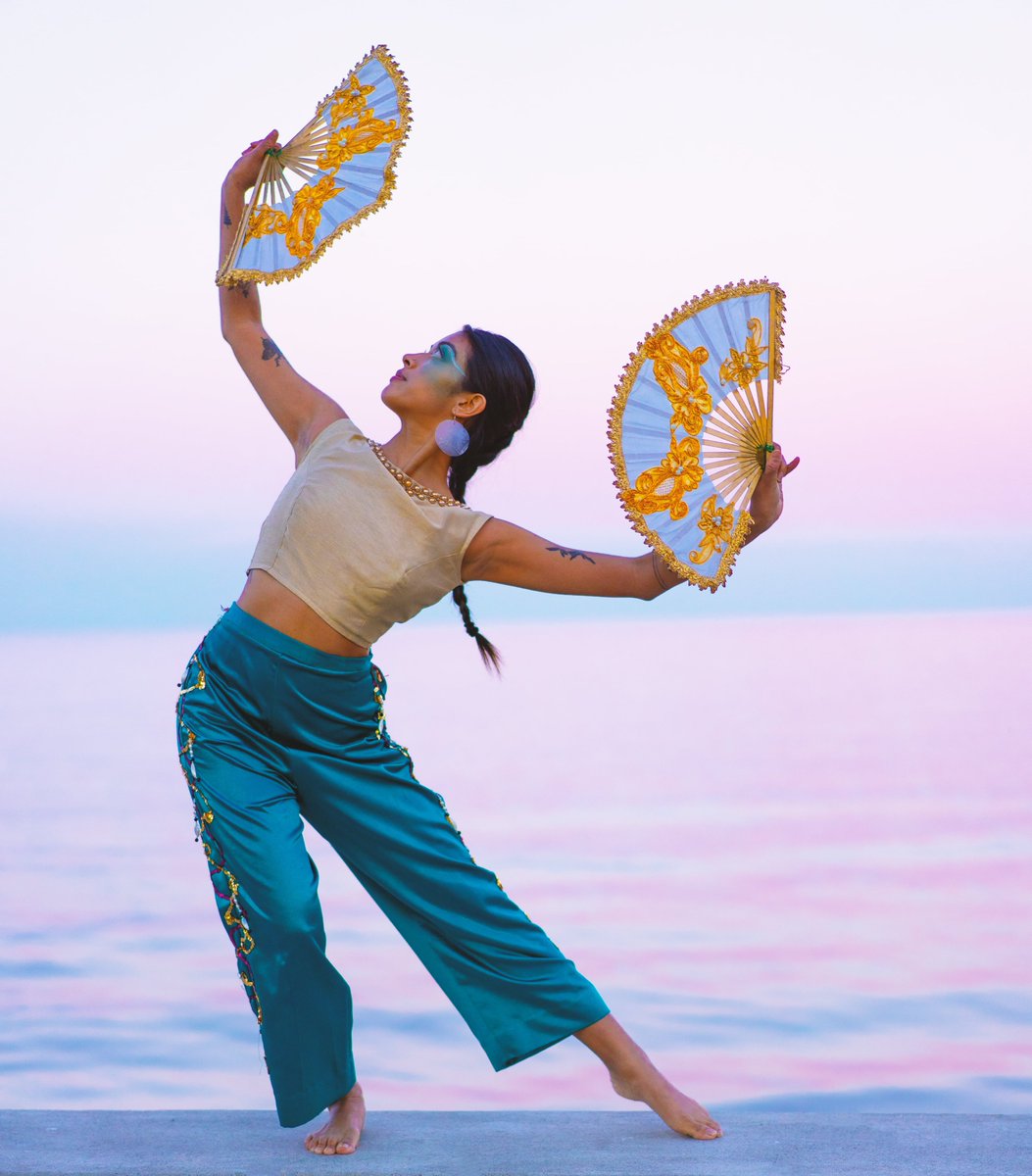 dance_ontario's tweet photo. 23 days left until #DanceWeekend22! Our countdown continues with Candace Kumar who will be presenting the film चाँद पे ले गए (Taken to the moon) Friday July 15 at 7pm. 
Register for the virtual DanceWeekend film screening here: https://t.co/BhTrsc1n6B
Photos by Colin Muir https://t.co/HlxO3Ls3Ja