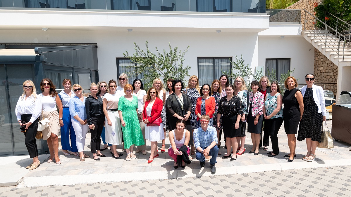 We enjoyed talking about #genderequity, #leadership, and career planning with a diverse group of women from the Bosnia and Herzegovina #energysector during this week’s @USAIDBIH and NARUC Women in Energy Leadership Training, supported by USAID’s Energy Policy Activity!