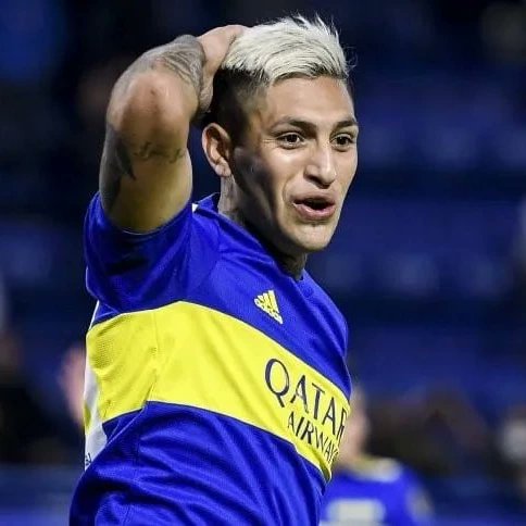 alegria_xeneize's tweet photo. 💲#MERCADO | Posibles salidas 

⬅️ #Boca no présta a #Ávila ni #Weingandt, si #RosarioCentral o #Gimnasia los quieren, deberán comprar el pase de los jugadores o un préstamo con obligación de compra (puede ser solo un % también). https://t.co/9toEsvTzhI