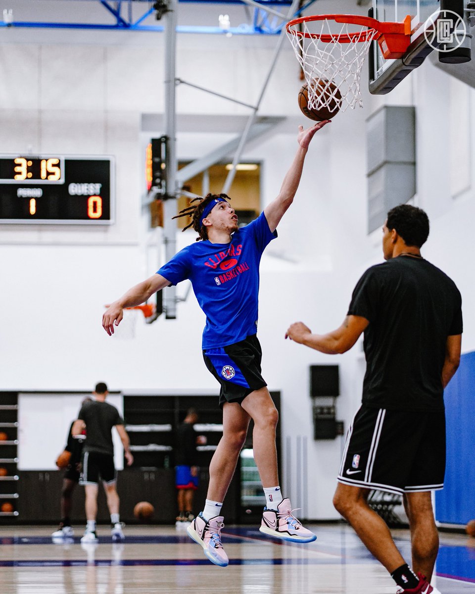 LAClippers's tweet photo. Summer reps. https://t.co/k2MFDHnDWm
