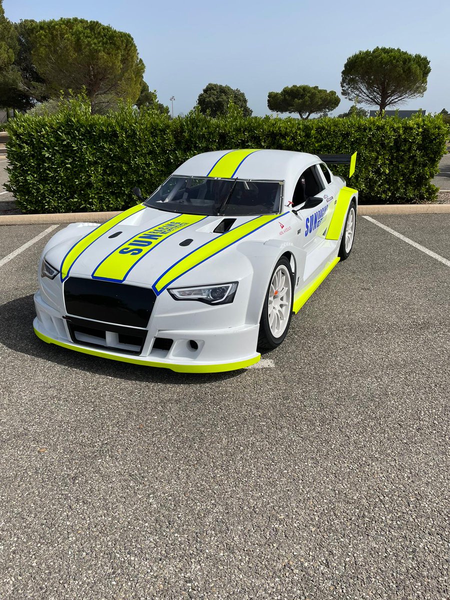 marcpoz_marc's tweet photo. La première de nos 2 #Mitjet est prête … #SunRacingCastellet #CastelletKartRacing #PozRacing #SylvainDamaz
A bientôt sur les circuits … https://t.co/vwhbi7TjOh