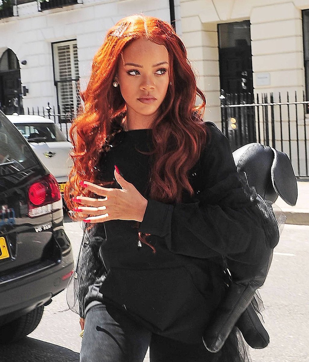 shexluke's tweet photo. No because ginger hair rihanna was a moment https://t.co/G94itf4gzX