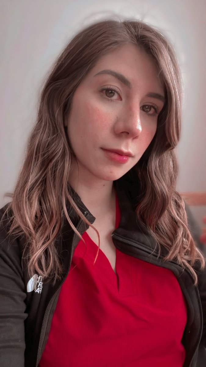 GabriellaRouge's tweet photo. Tengo cara de que nunca me dicen que NO a ninguna interconsulta 😌✨ https://t.co/L1vjDfAuTT