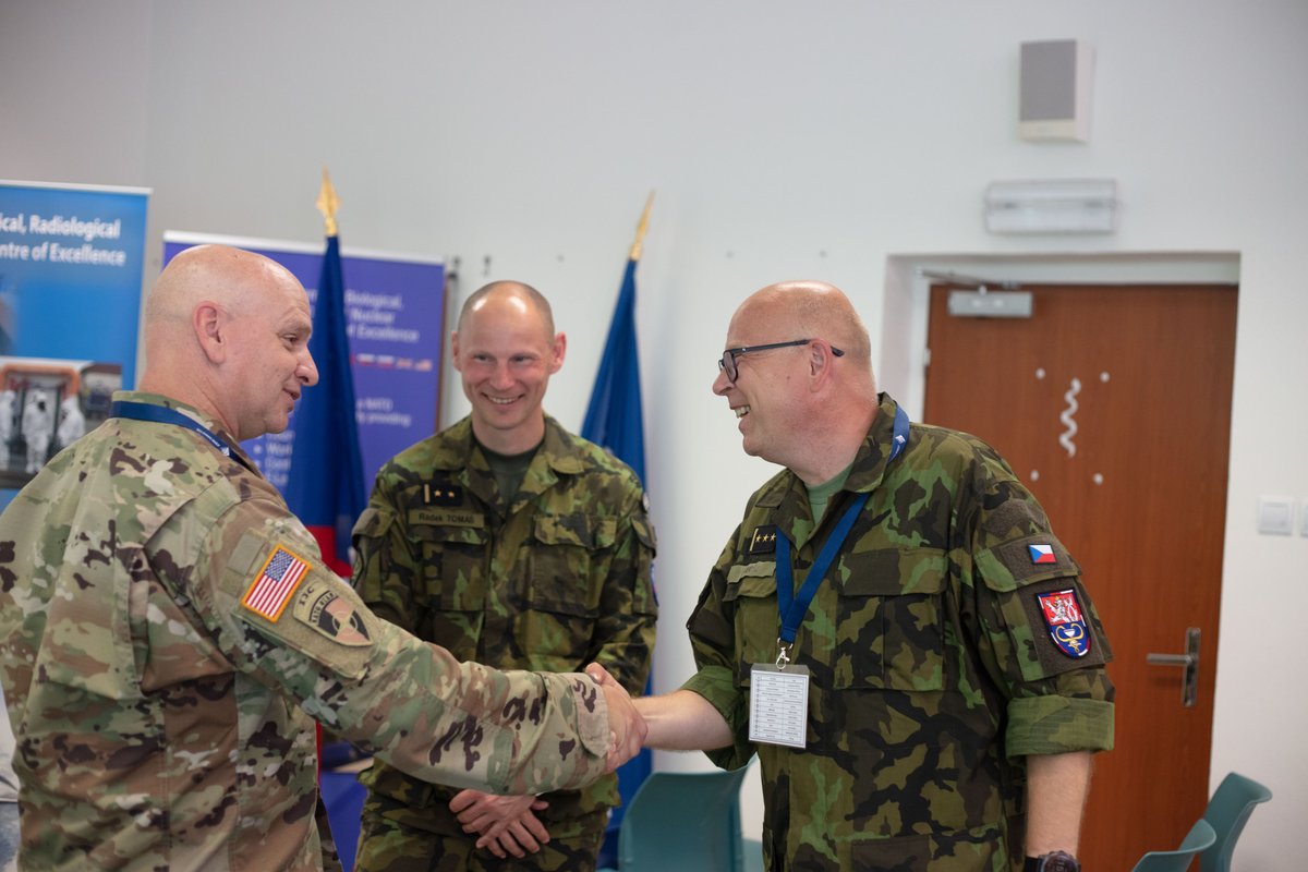 #SHOWOFSKILLS Here's what we've got! Here's what it will do for you! 1⃣9⃣ VIPs across various nations and services came to see the exercise Clean Care 2022.
#WEAREONE #COMEDS